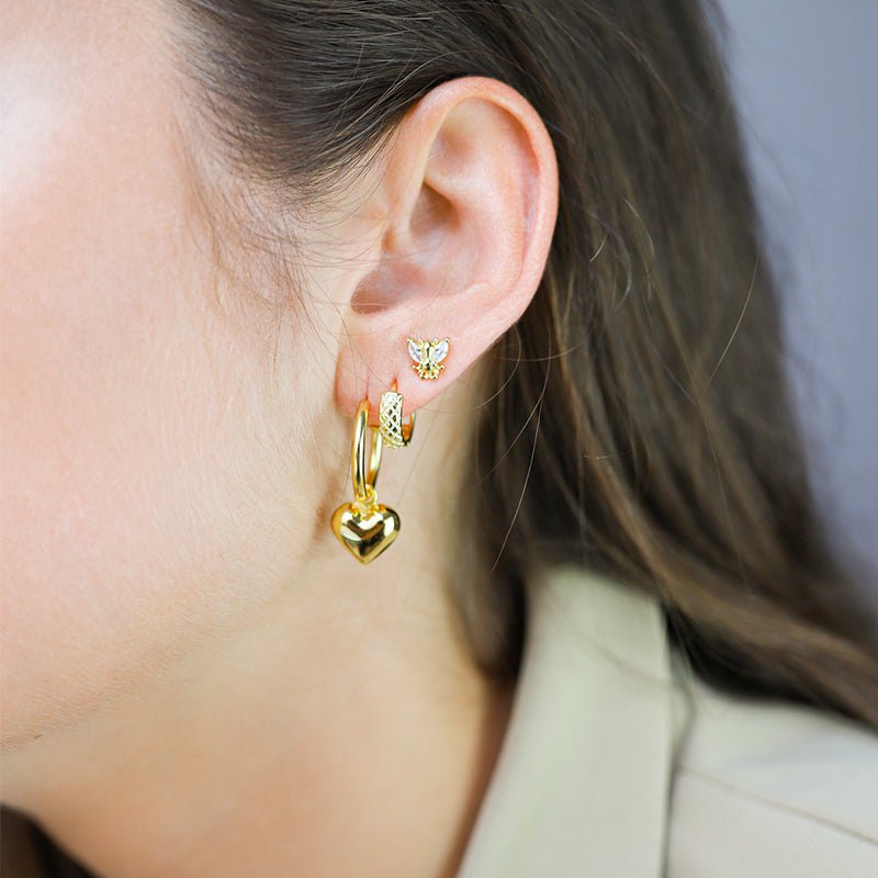BUZZY BEE STUD
