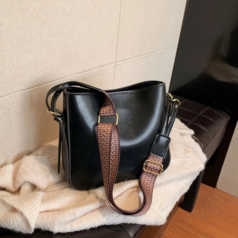 Shoulder Bags