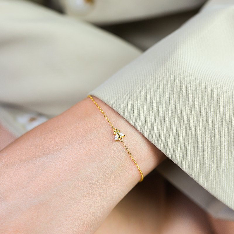 BEE BRACELET