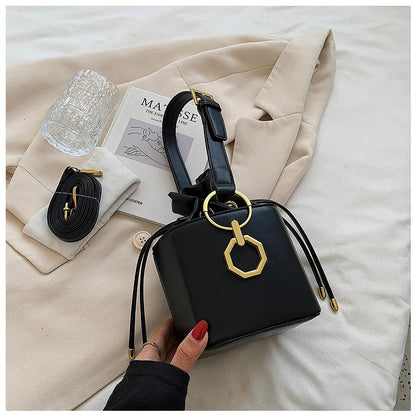 The Quinn Handbag